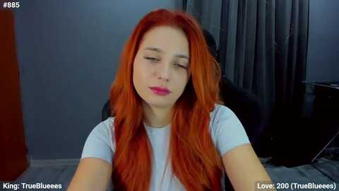 blueees @ myfreecams on 20231120