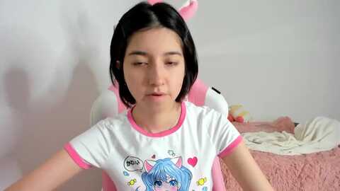 cherrycute666 @ myfreecams on 20231120