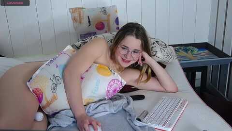 cindywood @ myfreecams on 20231120
