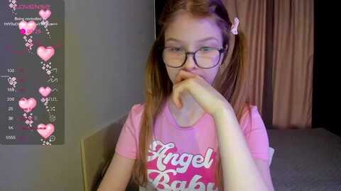 emilyember @ myfreecams on 20231120