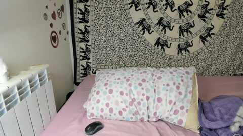 ama_music @ myfreecams on 20231121