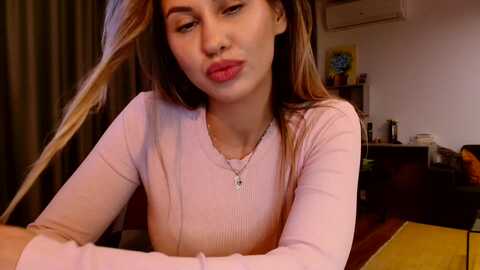 ana_rose @ myfreecams on 20231121