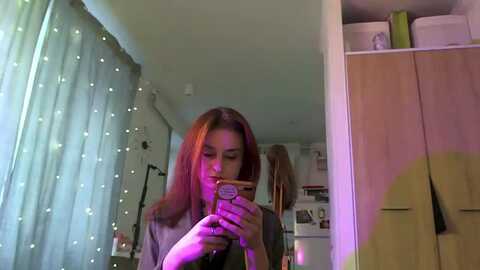 katrynne @ myfreecams on 20231121
