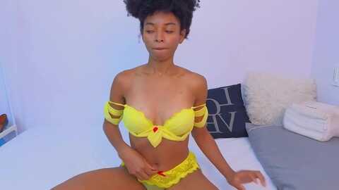 kriss_reyes @ myfreecams on 20231121