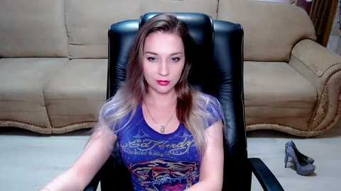 lovelymalina @ myfreecams on 20231121