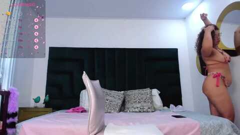 marilynjones_ @ myfreecams on 20231121