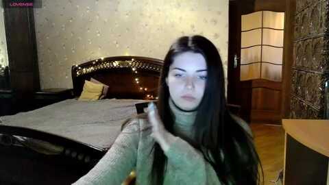 miriam_mills @ myfreecams on 20231121