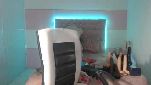 patty_squirt @ myfreecams on 20231121