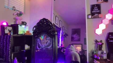 rileywoods @ myfreecams on 20231121