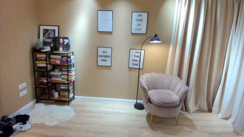 serendypity @ myfreecams on 20231121