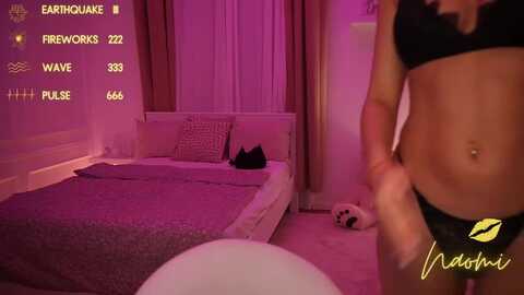 cinnabellee @ myfreecams on 20231122