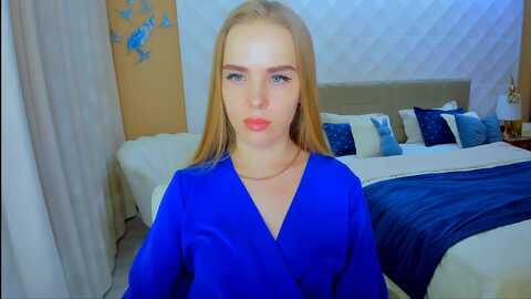 honey_lucky @ myfreecams on 20231122