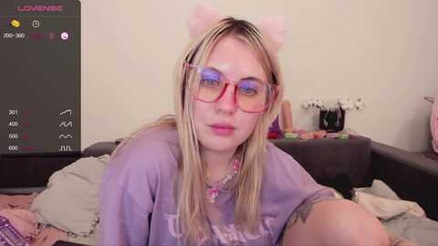 pawwssup @ myfreecams on 20231122