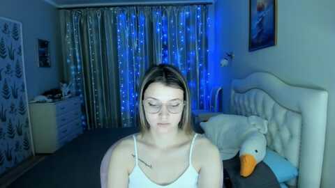 soninex @ myfreecams on 20231122