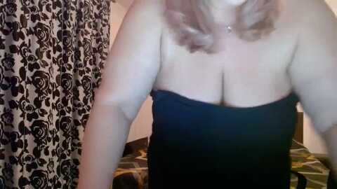 sweetmayaxx @ myfreecams on 20231122