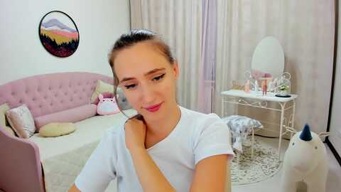 wittybunnyy @ myfreecams on 20231122