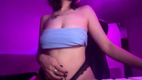 crybabykys @ myfreecams on 20231123