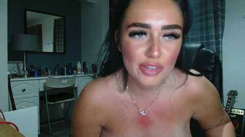 ellebloom @ myfreecams on 20231123