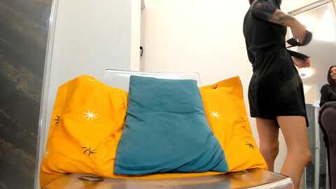 fallingdevil @ myfreecams on 20231123