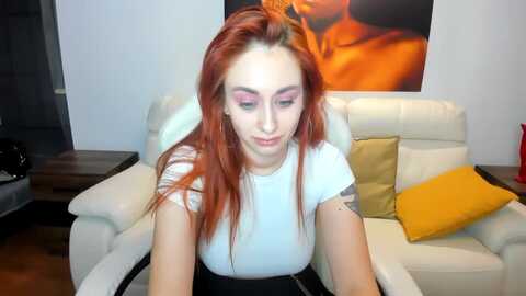 gingersiren @ myfreecams on 20231123