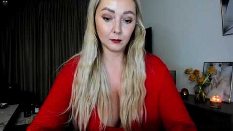 mi_ha @ myfreecams on 20231123