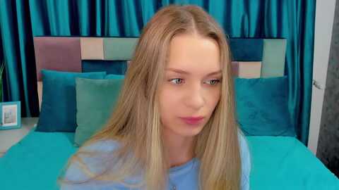 miramauer @ myfreecams on 20231123