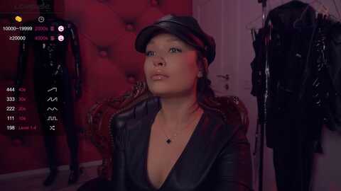 missluxxandra @ myfreecams on 20231123