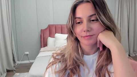 nelliecutest @ myfreecams on 20231123