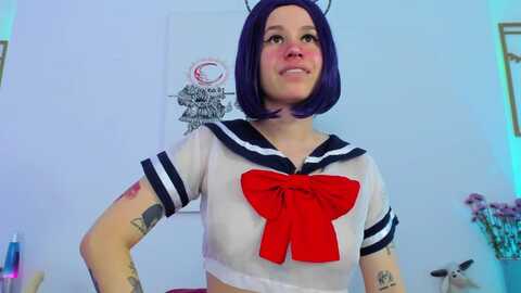 nicolefox23 @ myfreecams on 20231123