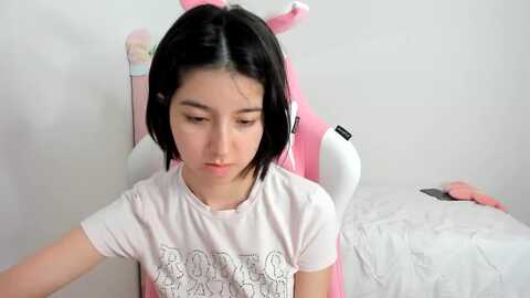 cherrycute666 @ myfreecams on 20231124