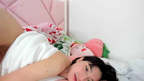 cherrycute666 @ myfreecams on 20231124