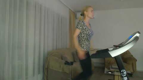 hrystina_ @ myfreecams on 20231124
