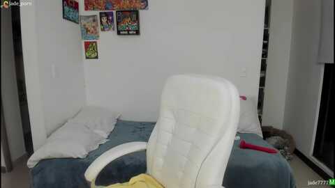 jade7777 @ myfreecams on 20231124