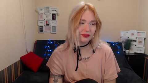 killinna @ myfreecams on 20231124