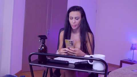 lorettelorena @ myfreecams on 20231124