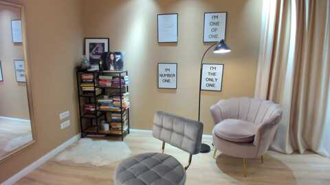 serendypity @ myfreecams on 20231124