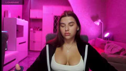 ann_baby_ivy @ myfreecams on 20231125