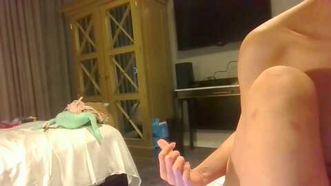 aspen_white @ myfreecams on 20231125