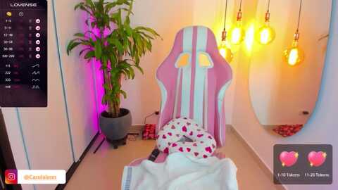 carol_alen_ @ myfreecams on 20231125