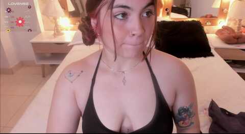 crystal_a777 @ myfreecams on 20231125