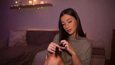 emma_ruby @ myfreecams on 20231125