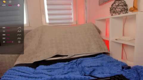 hannah_cocks @ myfreecams on 20231125