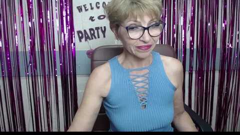 hollyincresh @ myfreecams on 20231125