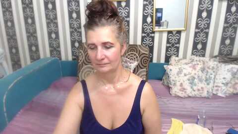 jennamature @ myfreecams on 20231125