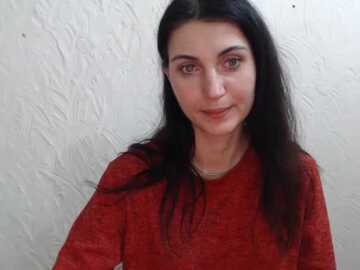 miss_vivian @ myfreecams on 20231125