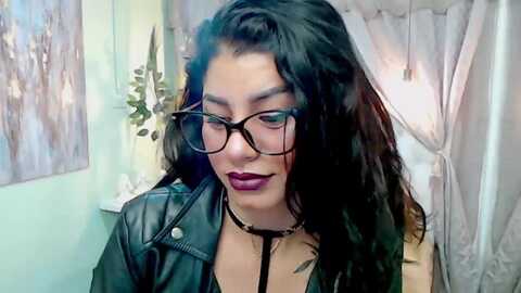sara__ruiz @ myfreecams on 20231125