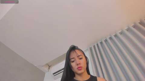 tamy_leen @ myfreecams on 20231125