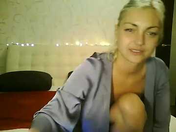 alissamay @ myfreecams on 20231126