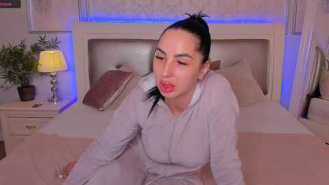 amirarain @ myfreecams on 20231126