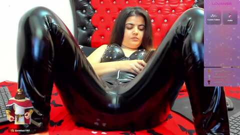 anasunshine25 @ myfreecams on 20231126